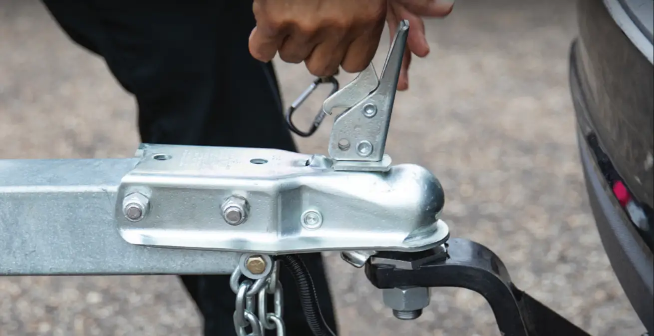 How to trailer a boat